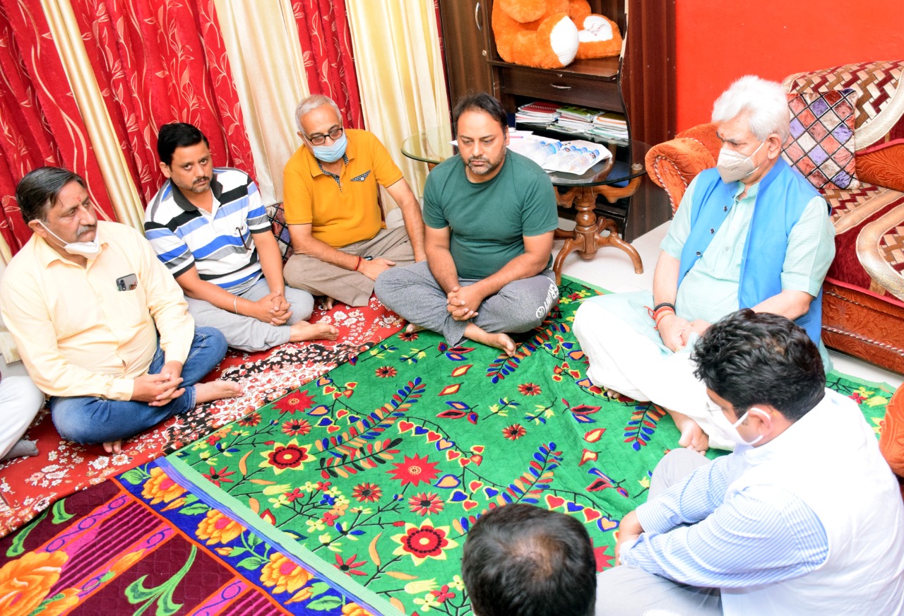 Lt Governor visits family of Deepak Chand