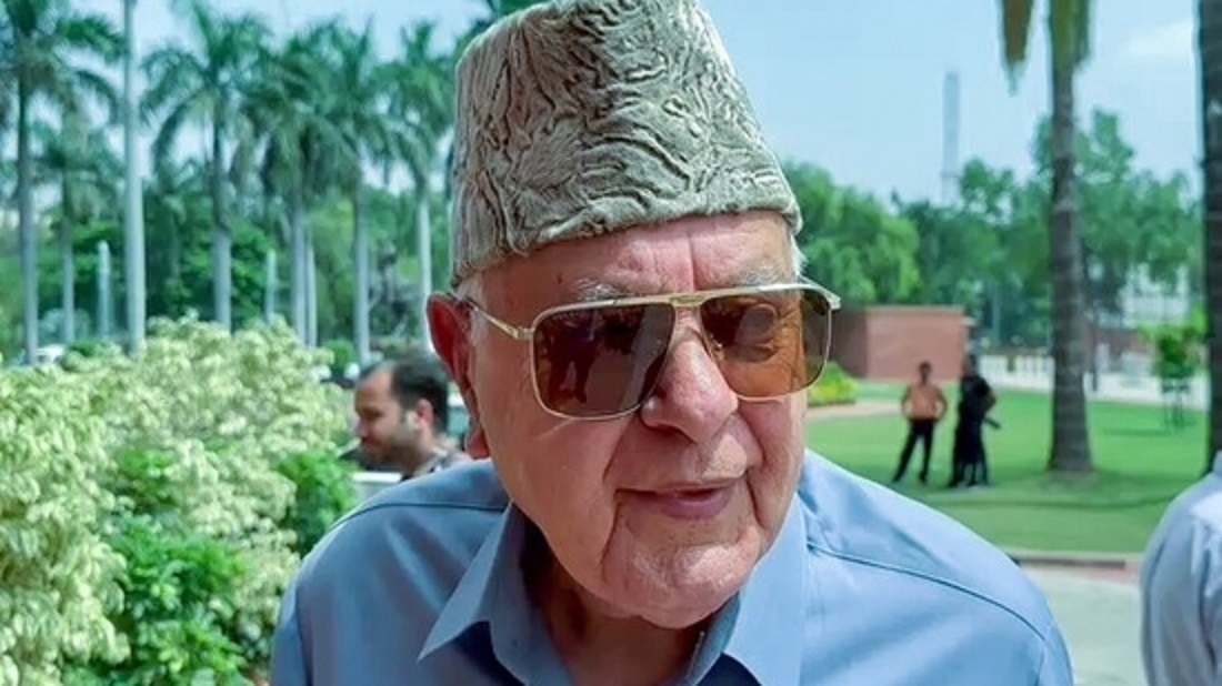 Farooq Abdullah Warns of War Signs Between India and Pakistan
