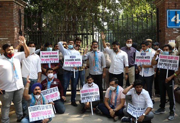 NSUI condemns Delhi Govt’s decision to pay salaries from SSF fund