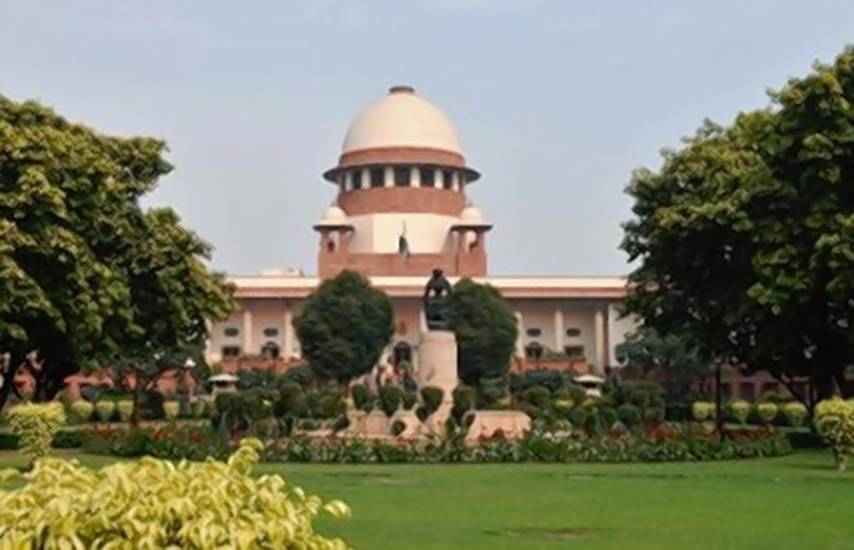 SC Directs All Convicts, Undertrials Released During Pandemic To Surrender In 15 Days